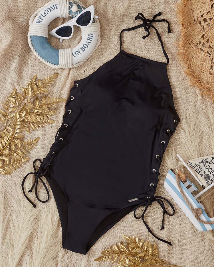 Dámské jednodílné černé plavky s ozdobnými boky - Oblečení