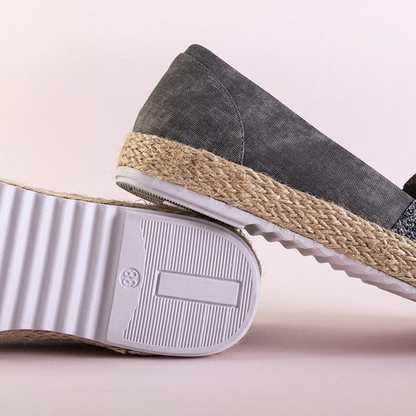 OUTLET Tmavě šedé dámské brokátové espadrilky Nuhente - Boty