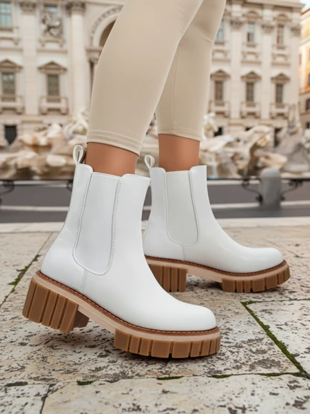 Boty na podpatku z eko nubuku Amber Walk