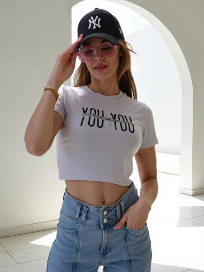 Royalfashion Dámský bavlněný crop top s nápisem