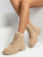 hnědý || béžový || světle hnědá