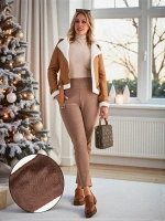 hnědý || světle hnědá