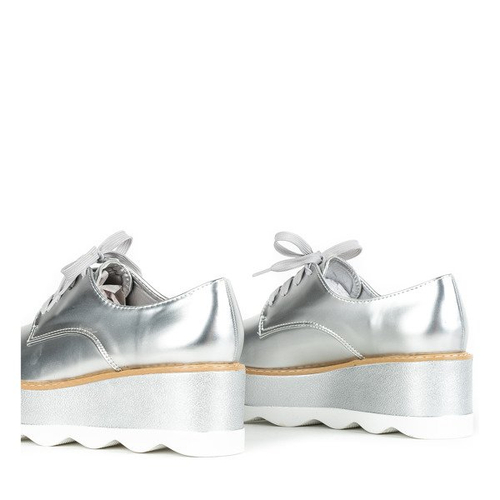 Срібні напівчеревики на платформі Oro - Взуття