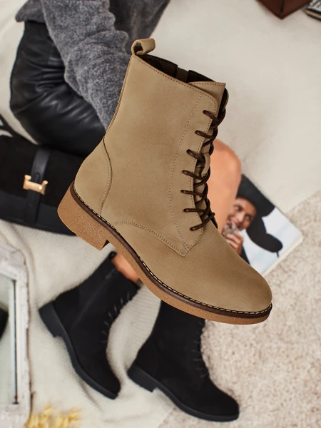 Eko kožené matné šněrovací kotníkové boty Treviline