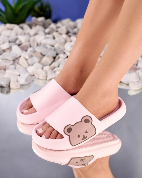 Рожеві жіночі гумові шльопанці Royalfashion з ведмедиком Leverika