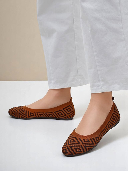 Royalfashion Dámské látkové baleríny s geometrickým potiskem Metrika