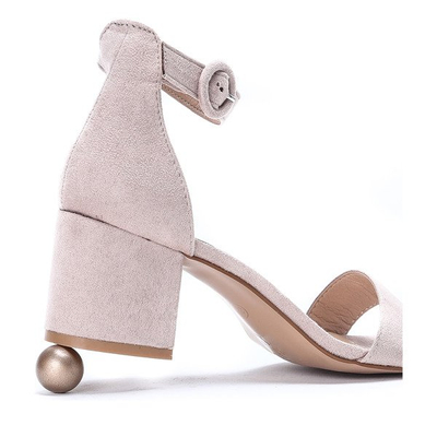 Beżowe sandały na słupku Madeleine - Obuwie