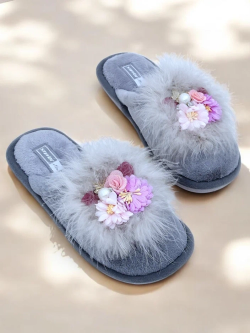 Royalfashion Жіночі теплі капці з квітами Ederra