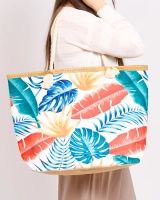 Vícebarevná || bílá