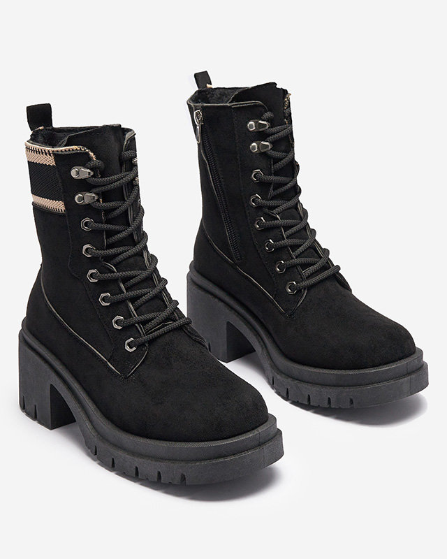 Černé traperské boty na jehle Koidoo- Obuwie