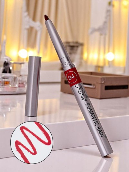 Tužka na rty v odstínu Carmen