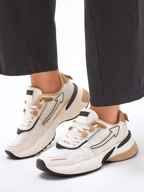 Royalfashion Жіночі спортивні кросівки з товстою підошвою Beysa